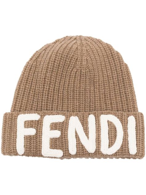 cuffia donna logo fendi|Abbigliamento da donna di FENDI .